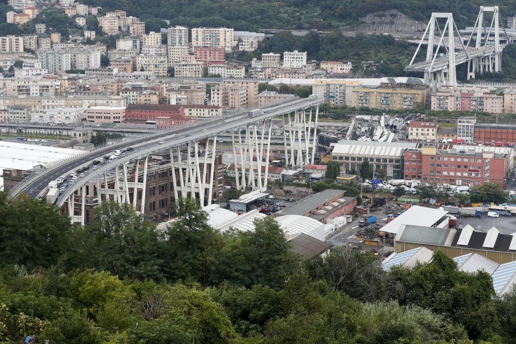 Most v Genovi (2018), slika 1